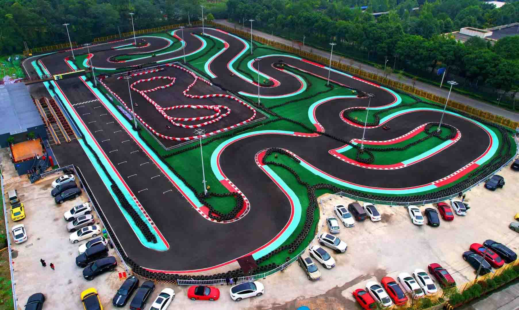 Design an engaging and safe go-Kart track